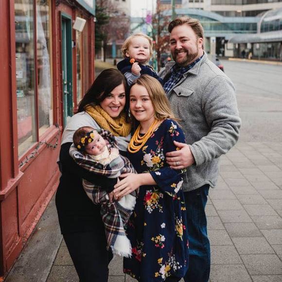 Meet your Posher, Bree - Picture 1 of 1